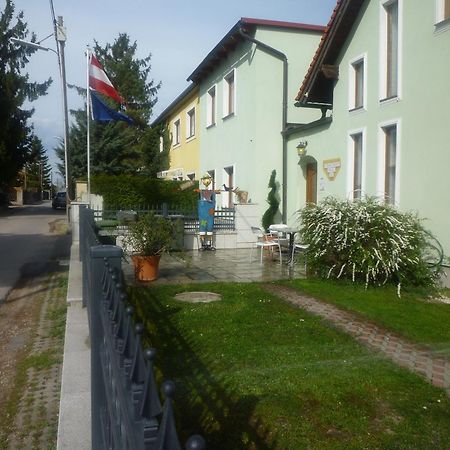 Gartenpension Prosl Vídeň Exteriér fotografie