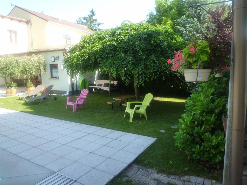 Gartenpension Prosl Vídeň Exteriér fotografie